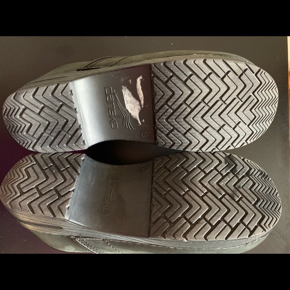Dansko clogs - Picture 3 of 3